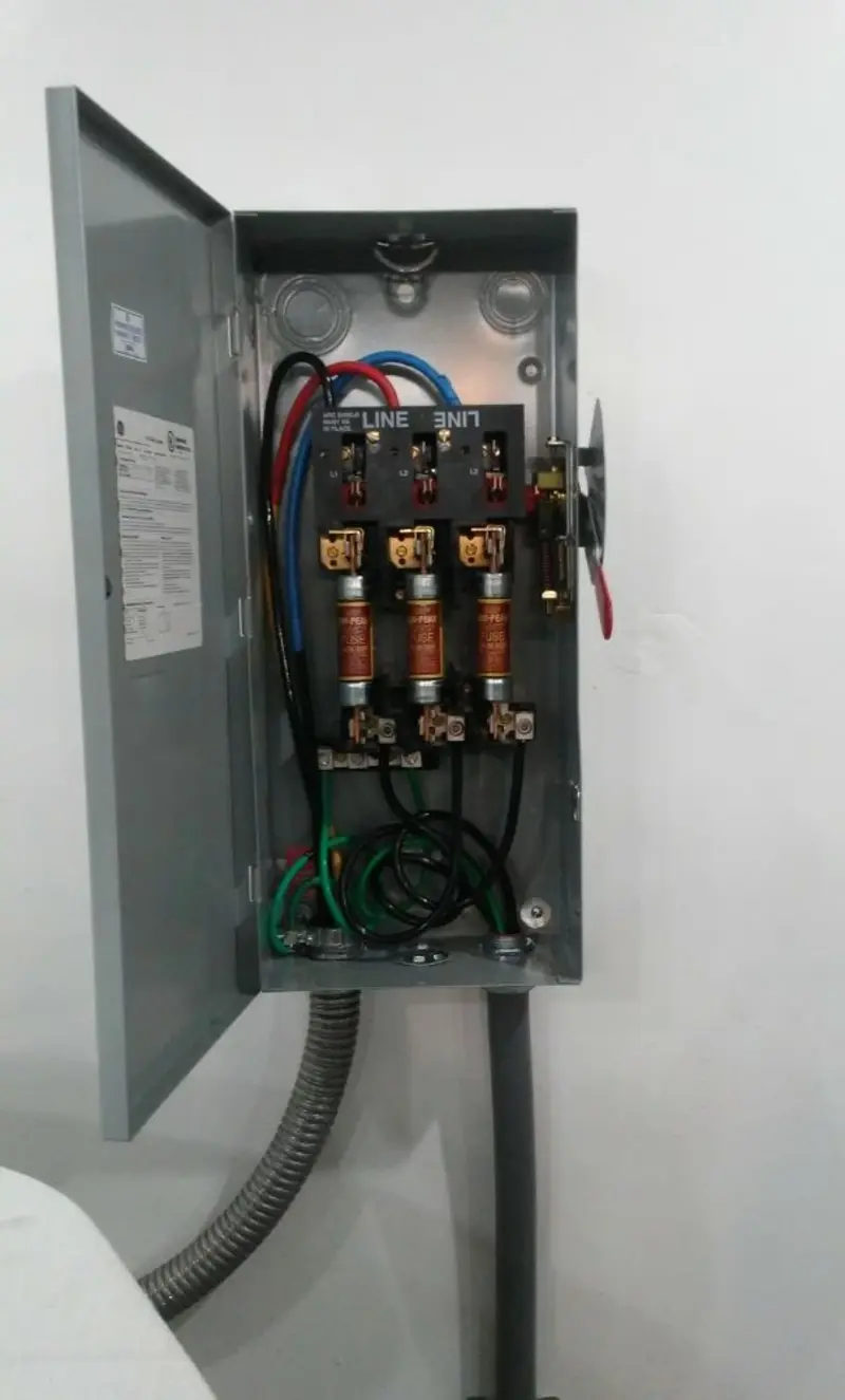 Three-phase disconnect switch installed for Smoke Detector Installation in Laguna Hills